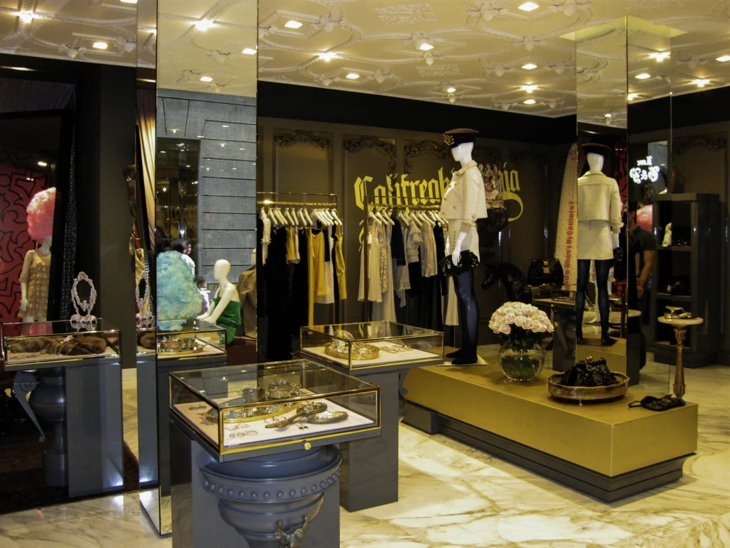 Juicy Couture Boutique Milano — 3