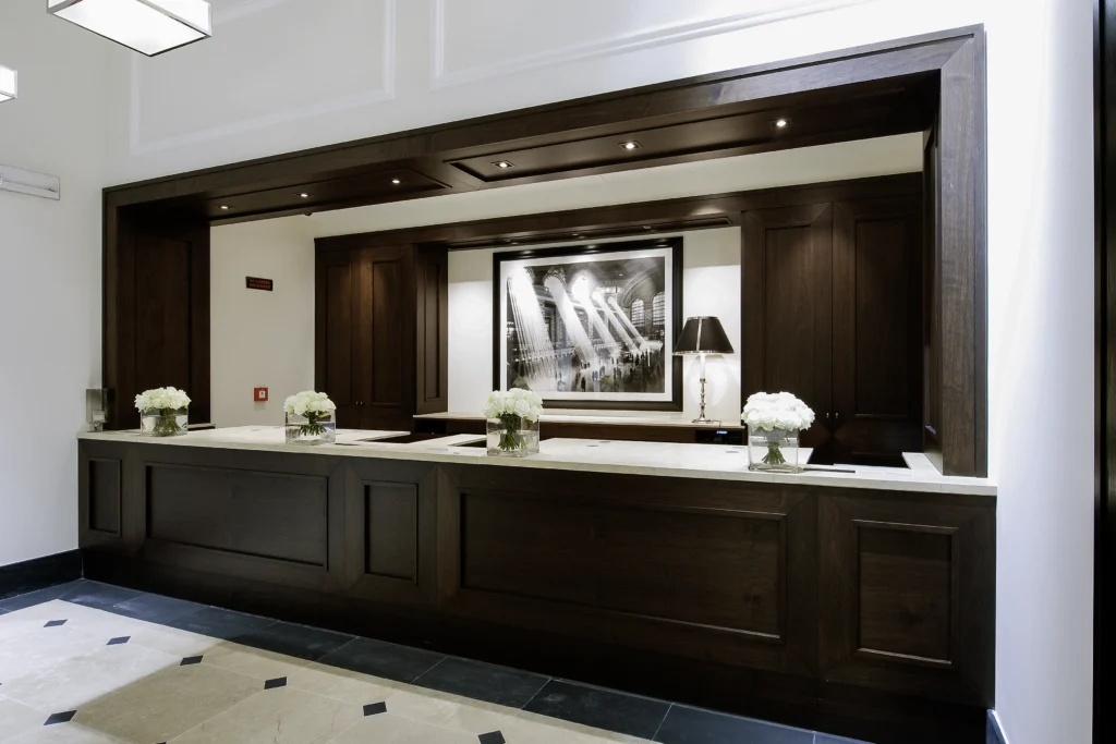 Banana Republic Flagship Milano — 9