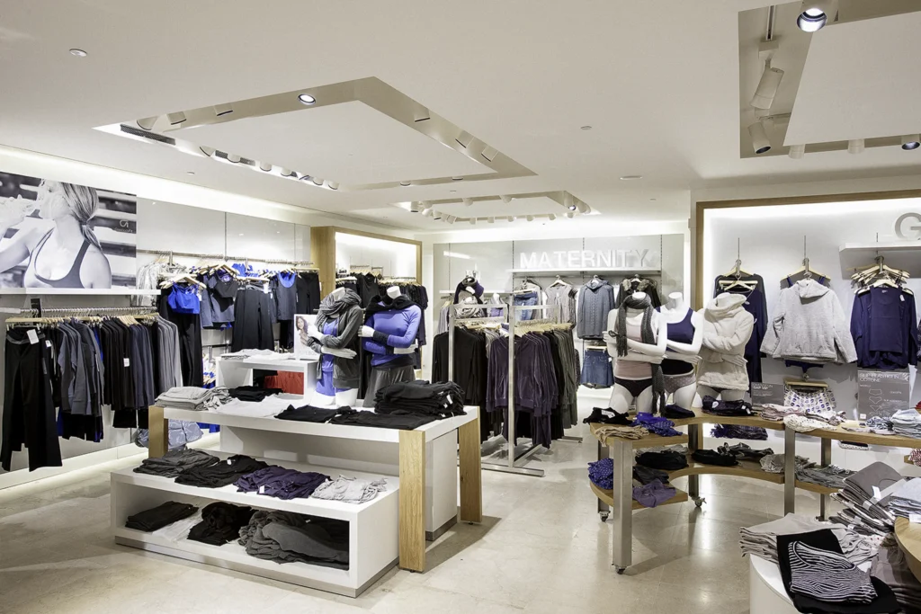 GAP Flagship Milano — 6