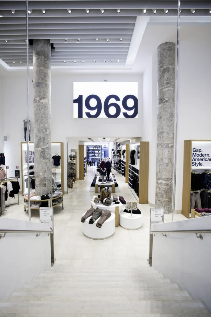 GAP Flagship Roma — 5