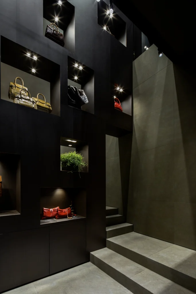 Colombo Via della Spiga — 7
