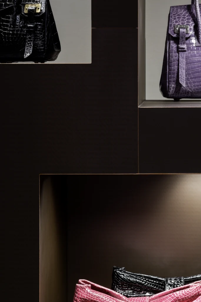 Colombo Via della Spiga — 8