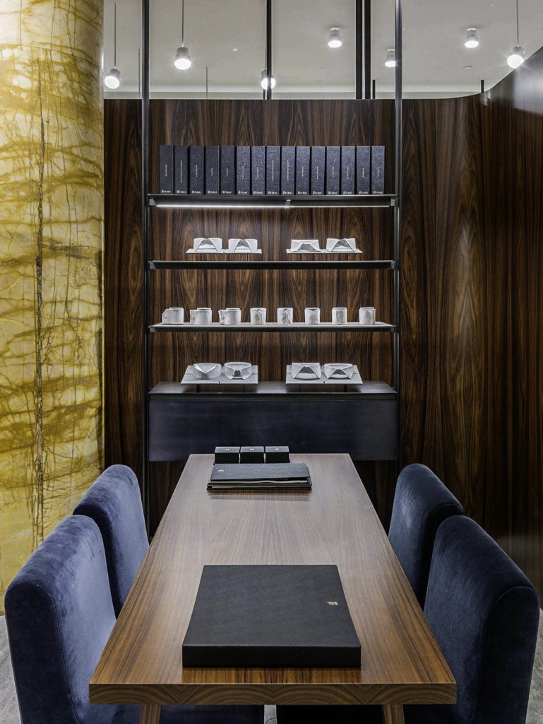Brioni Paris