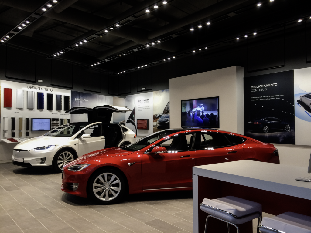 Tesla Gae Aulenti