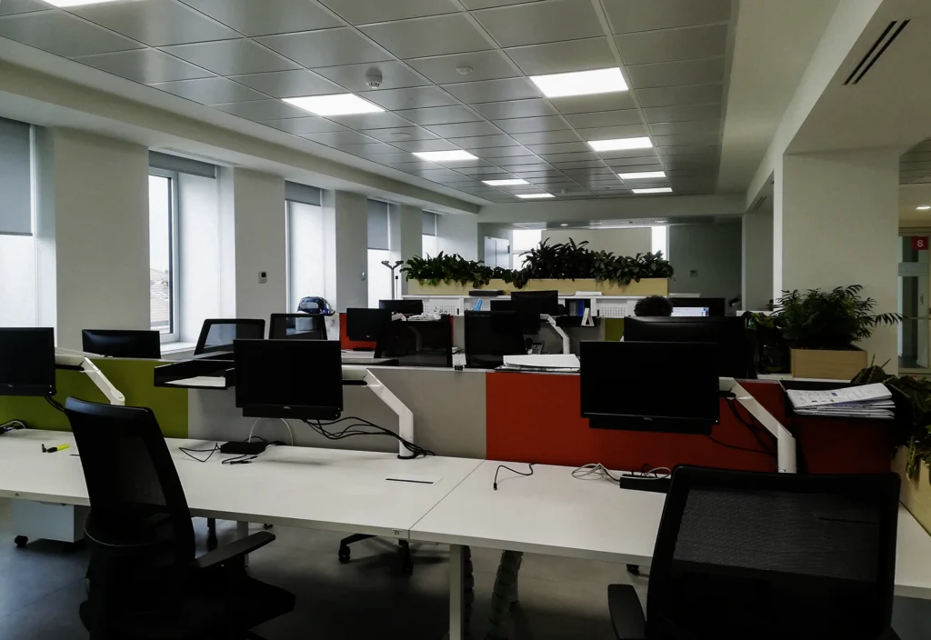 Via Carducci Offices — 4
