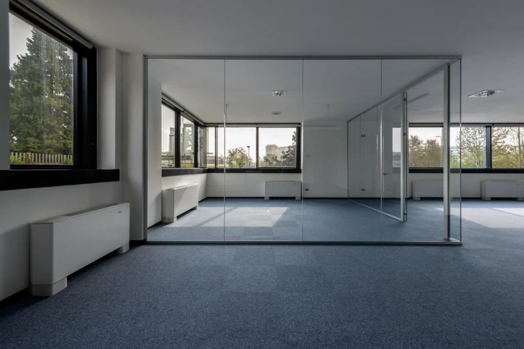 Lorenteggio miLO270 — 4