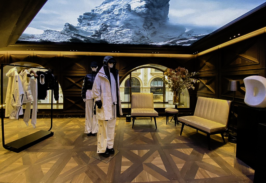 Moncler Galleria