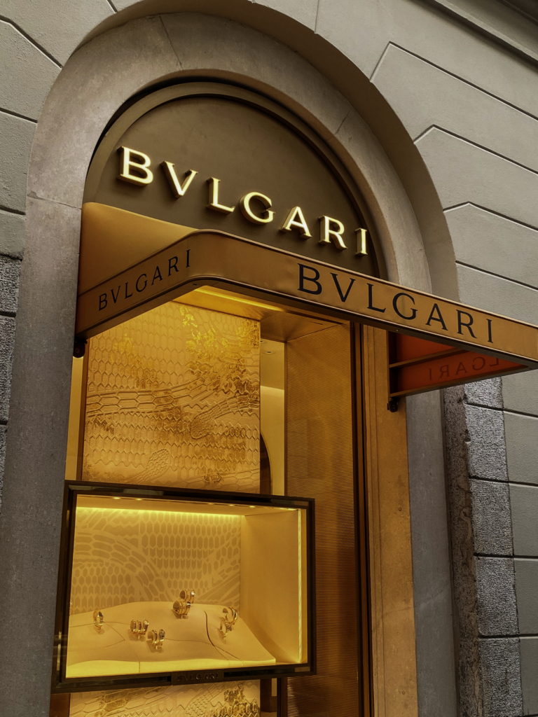 Bulgari Via Gesù
