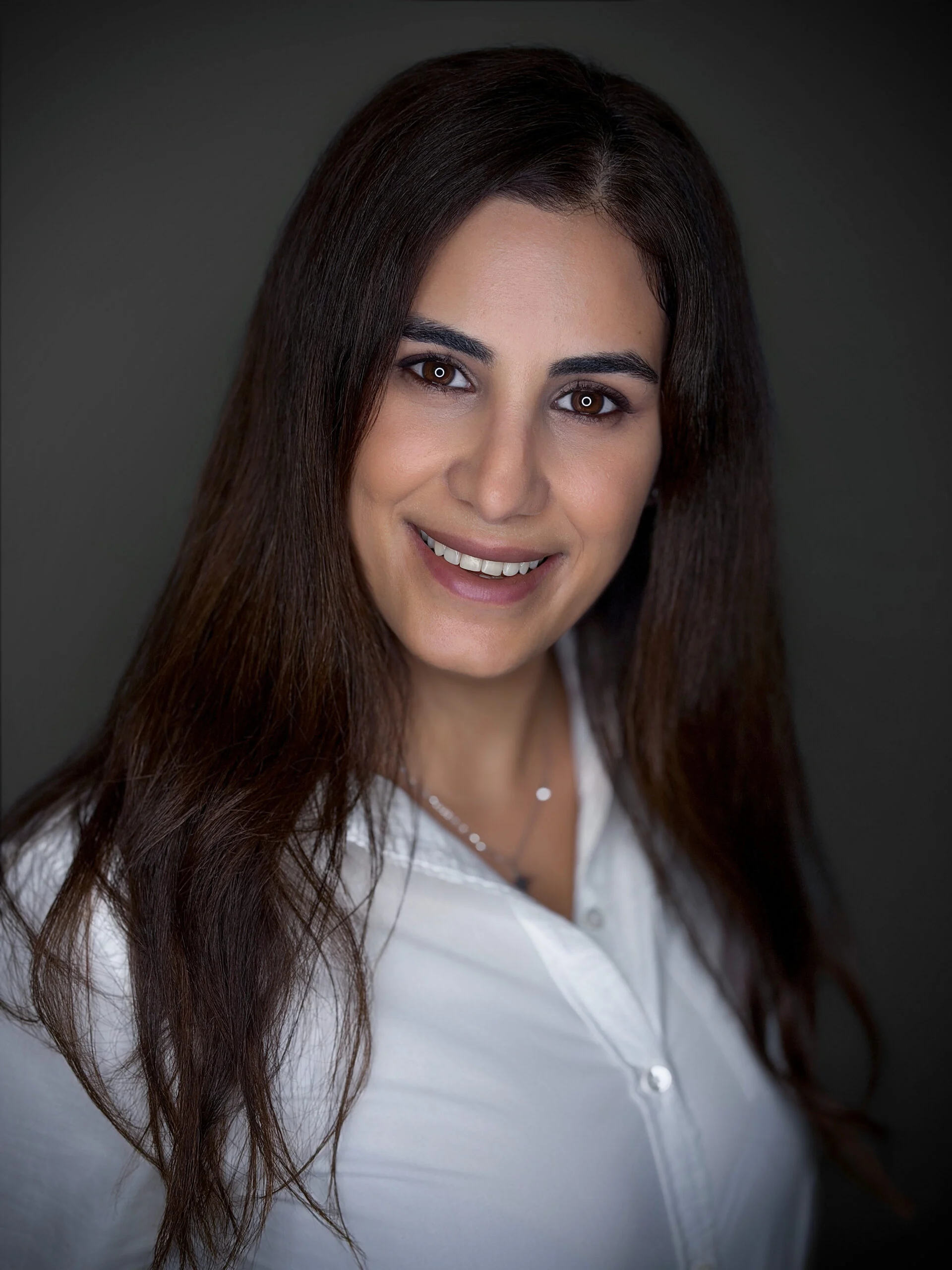 Hosna Rezaee