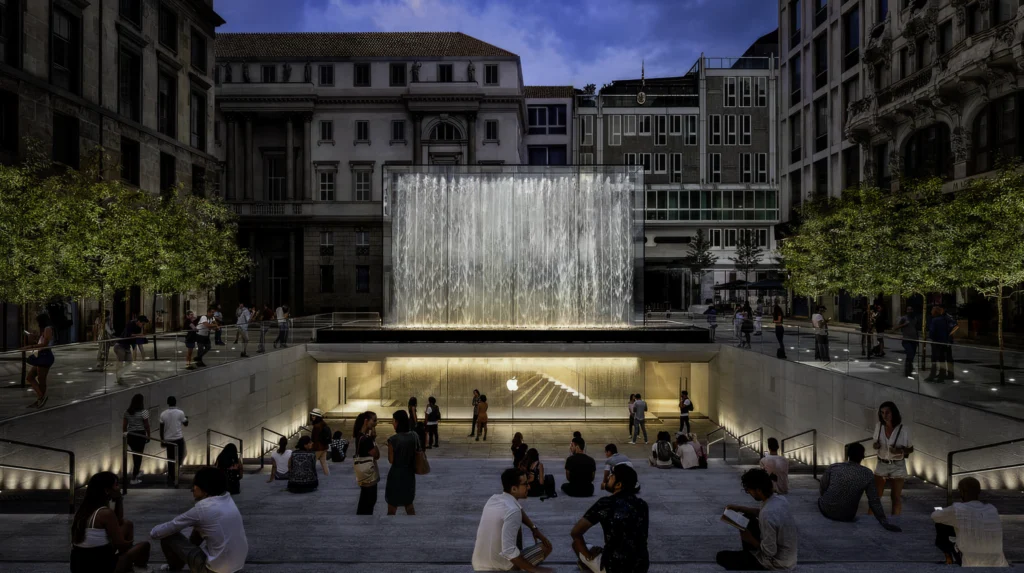 Apple Piazza Liberty